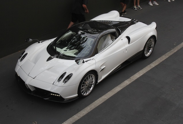 Pagani Huayra Roadster