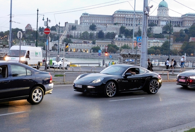 Porsche 718 Cayman S