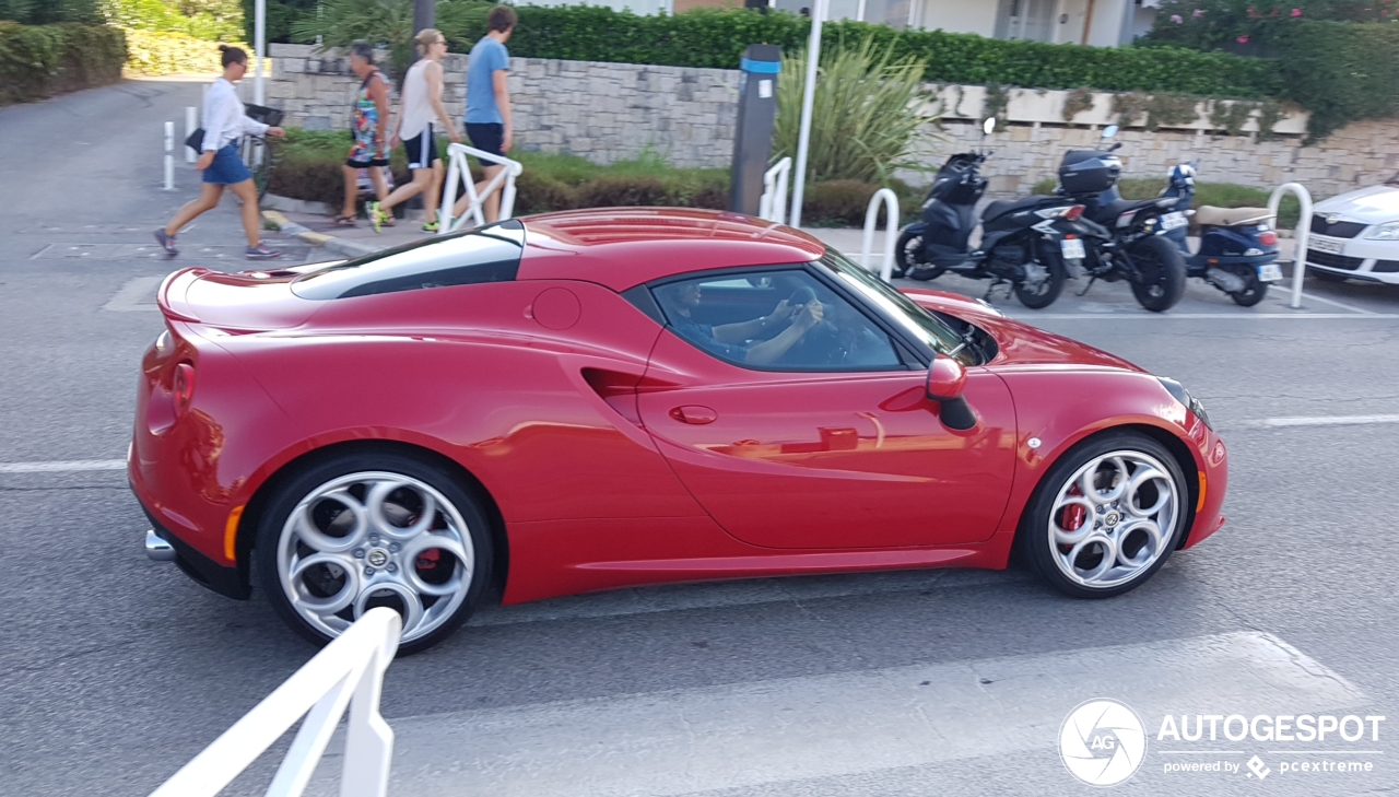 Alfa Romeo 4C Coupé