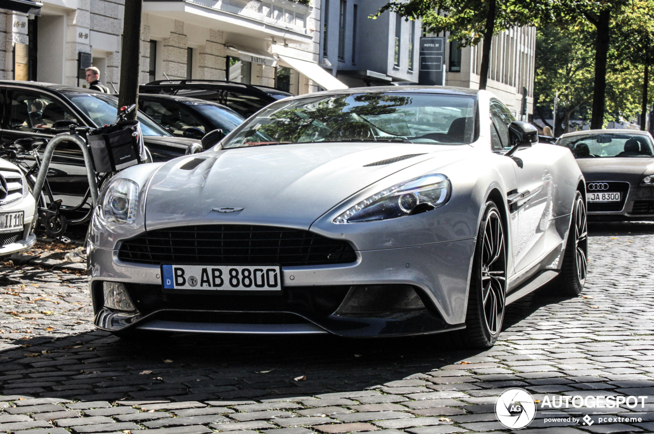 Aston Martin Vanquish 2013