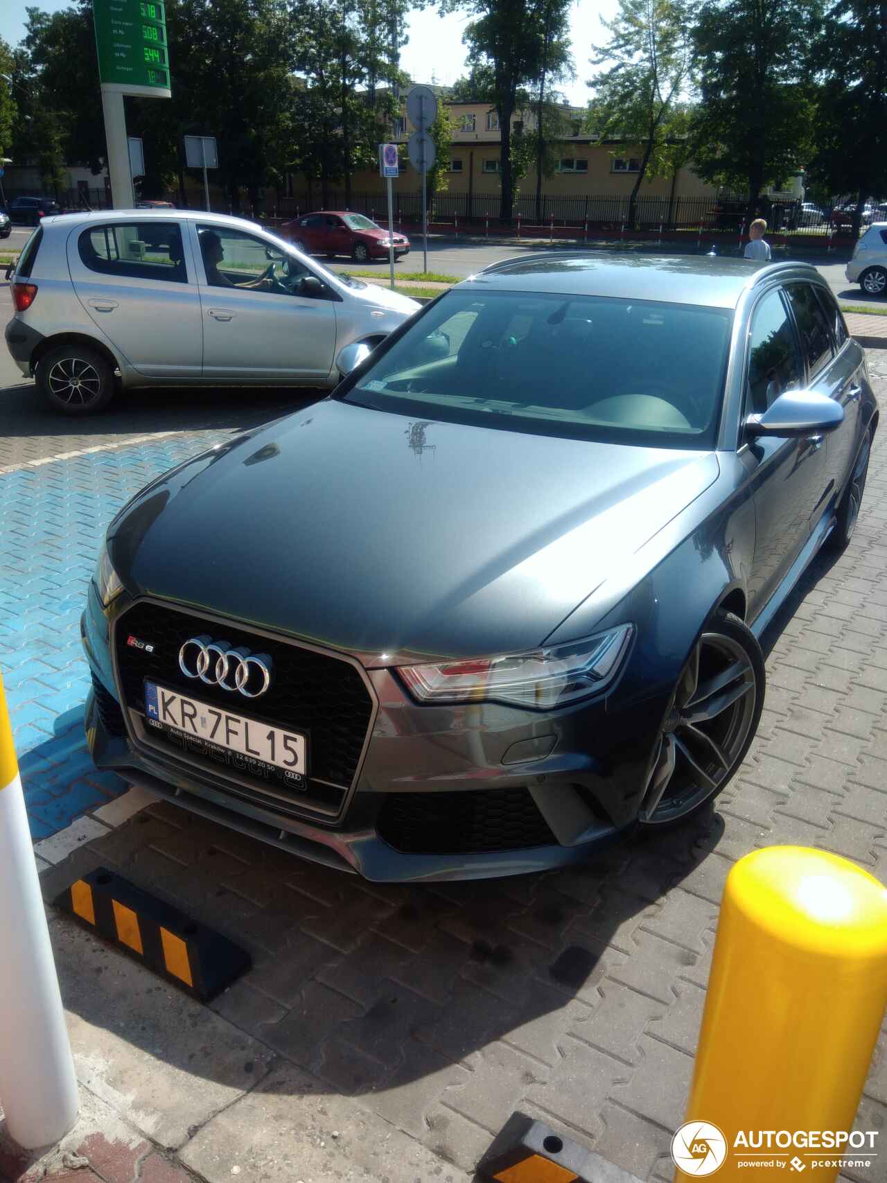 Audi RS6 Avant C7 2015