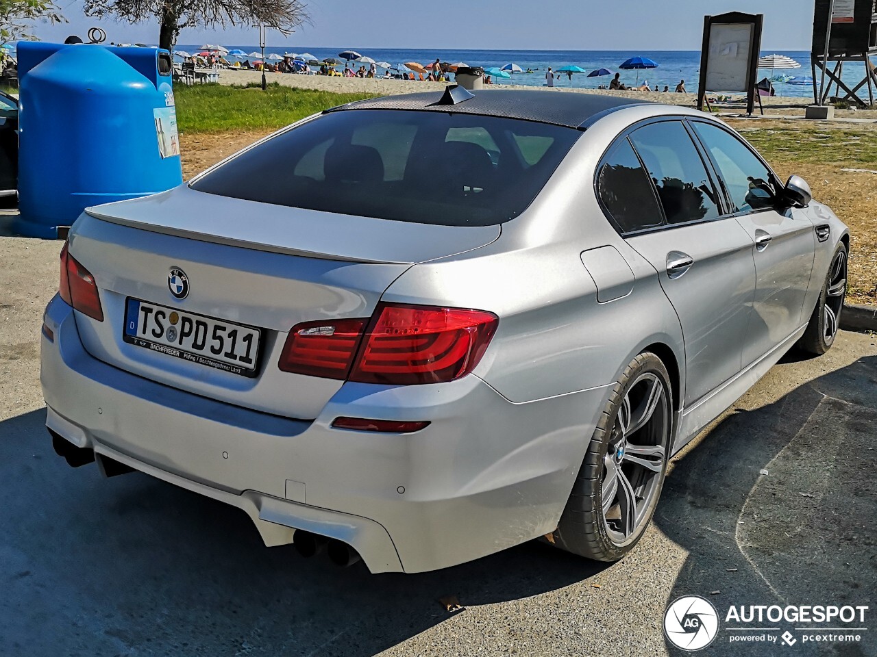 BMW M5 F10 2011