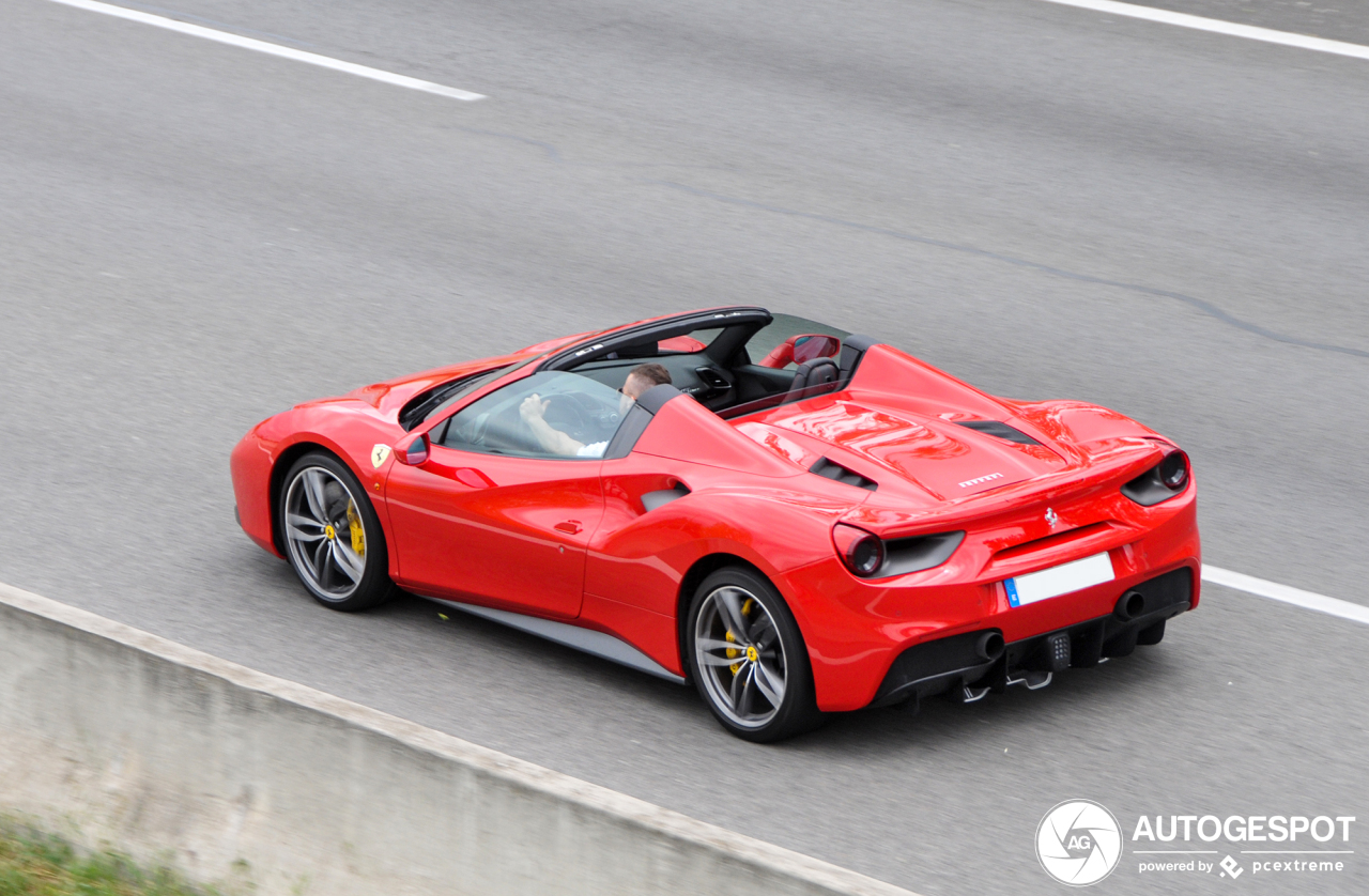 Ferrari 488 Spider