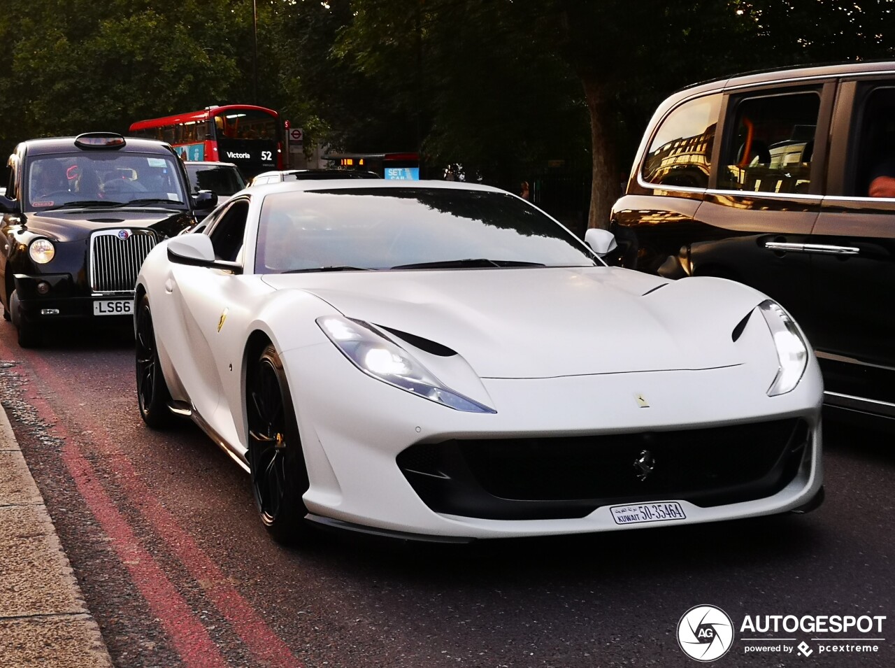 Ferrari 812 Superfast