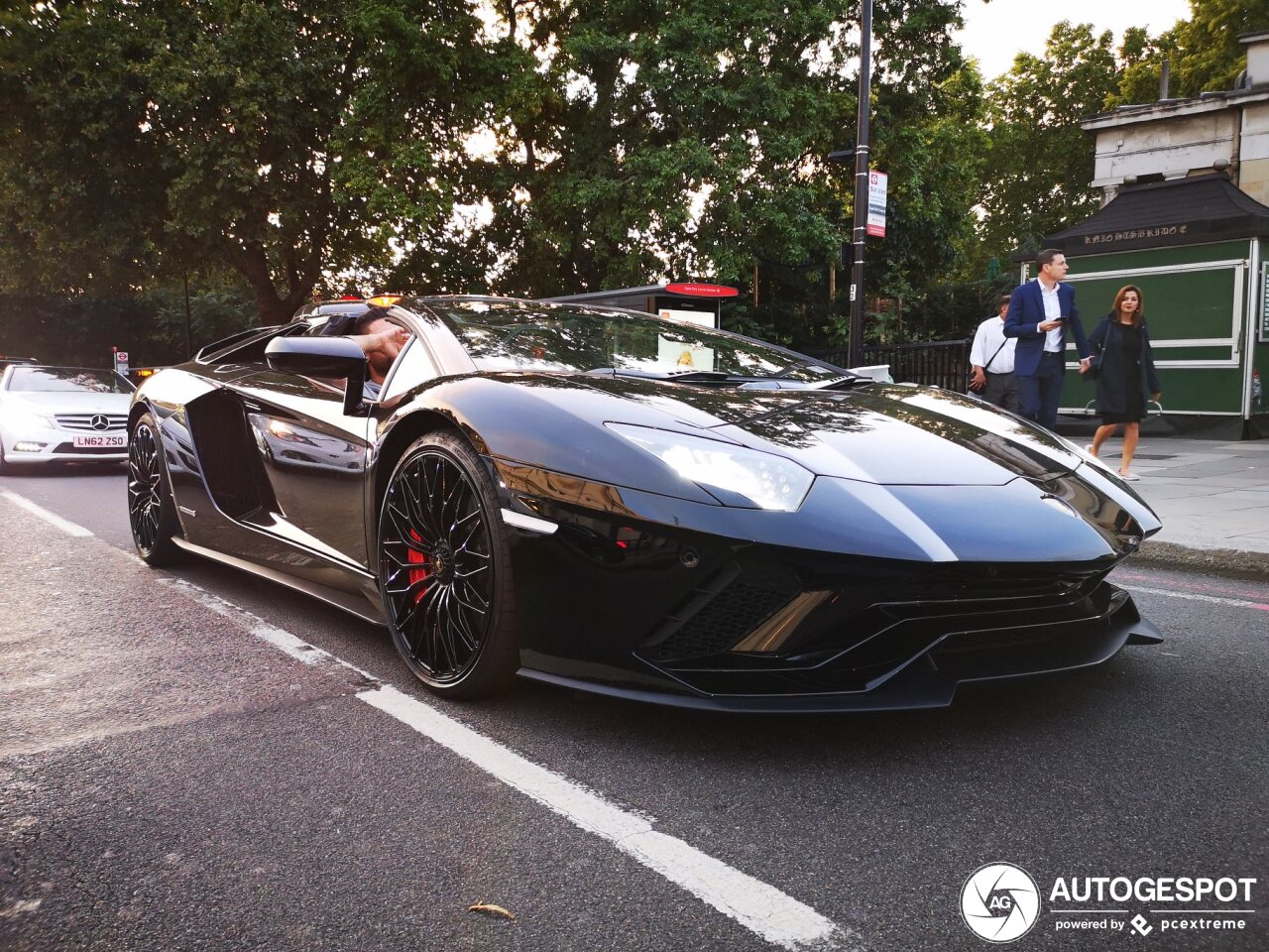 Lamborghini Aventador S LP740-4 Roadster