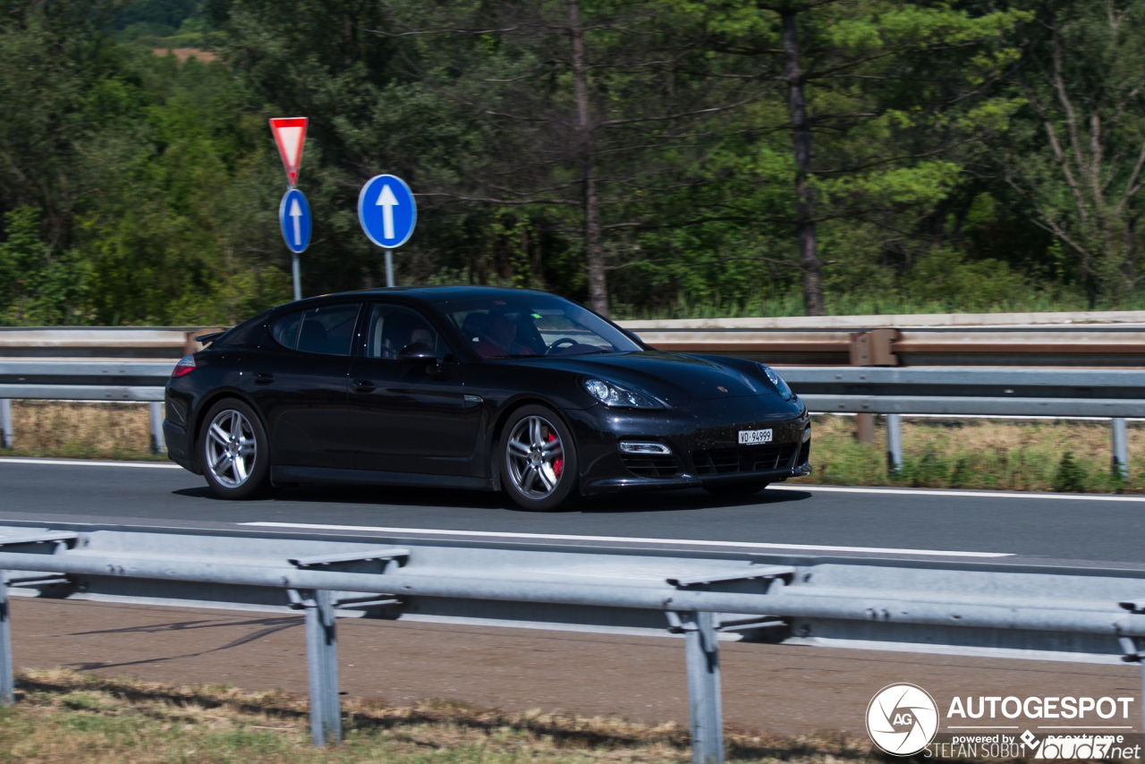 Porsche 970 Panamera GTS MkI