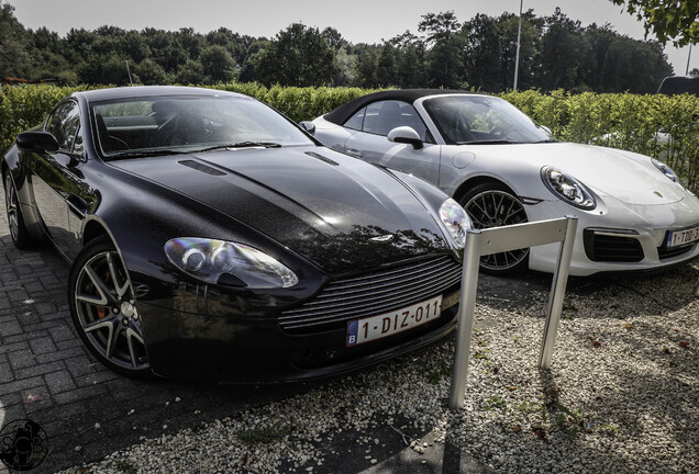 Aston Martin V8 Vantage