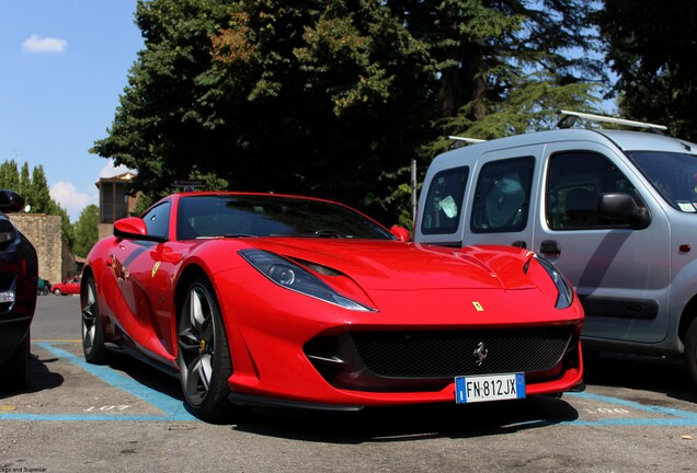 Ferrari 812 Superfast