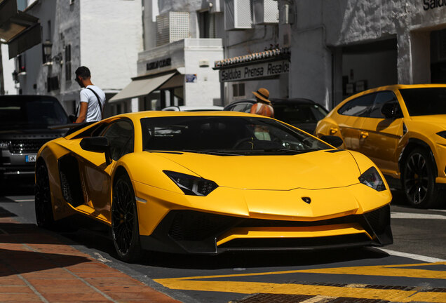 Lamborghini Aventador LP750-4 SuperVeloce