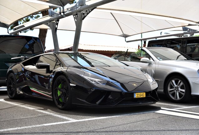 Lamborghini Huracán LP640-4 Performante