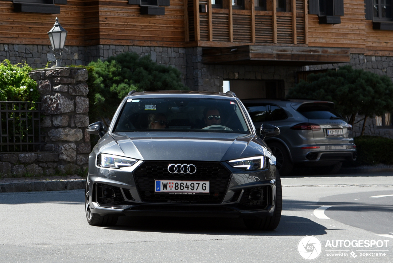 Audi RS4 Avant B9