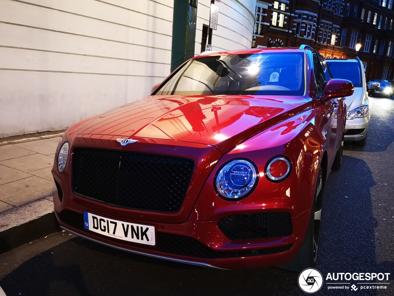 Bentley Bentayga V8