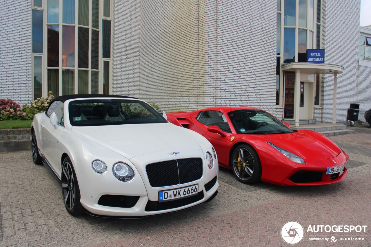 Bentley Continental GTC V8 S