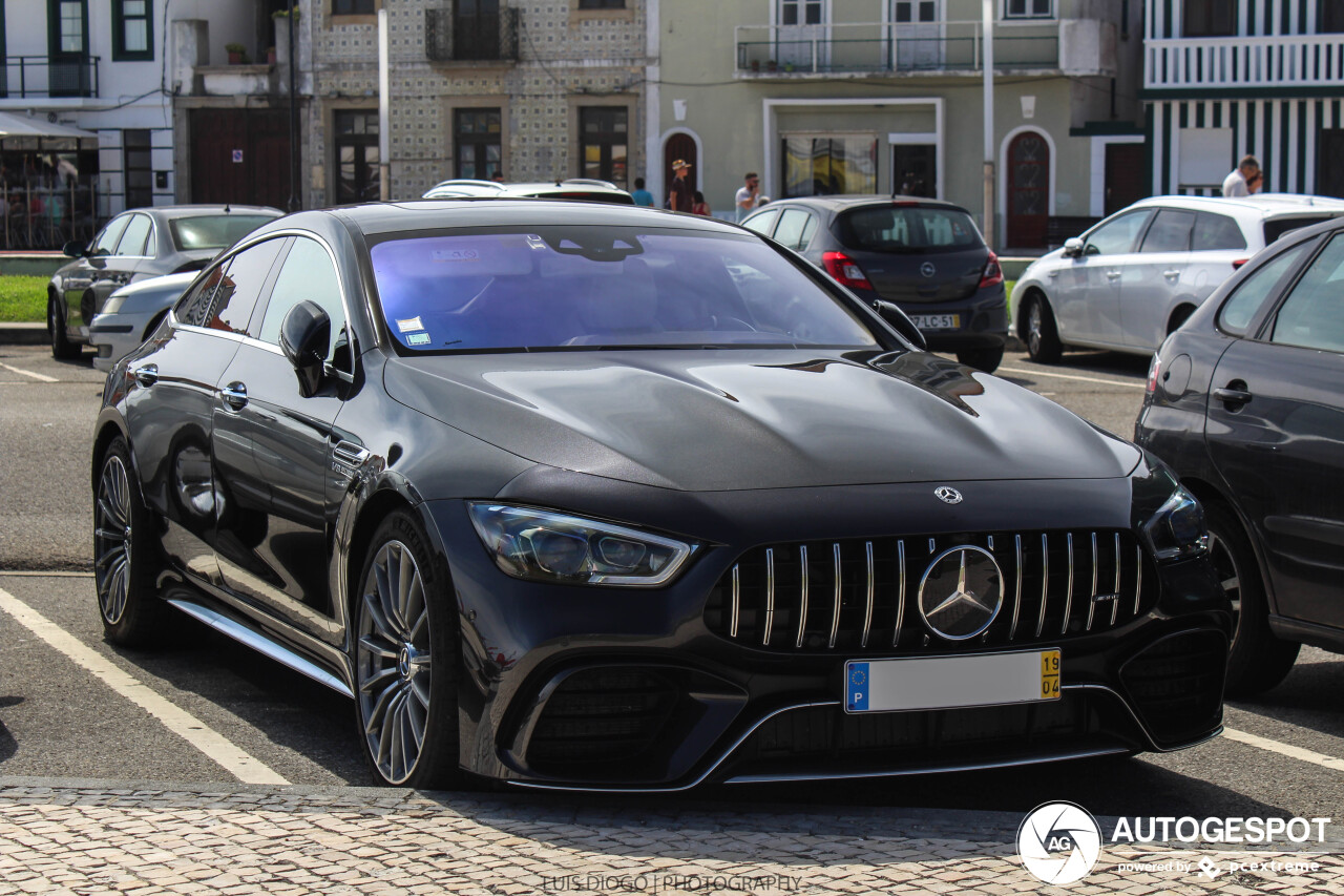 Mercedes-AMG GT 63 S X290