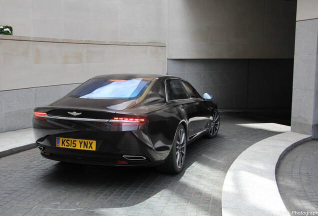 Aston Martin Lagonda Taraf