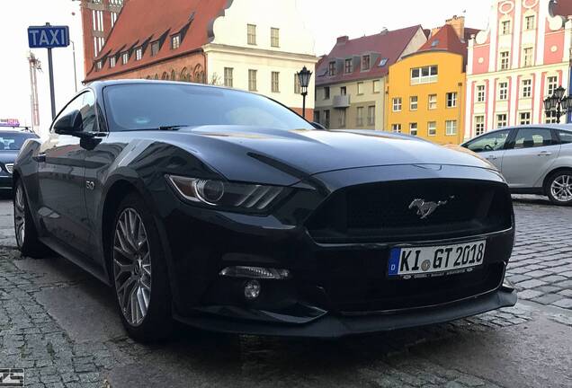 Ford Mustang GT 2015