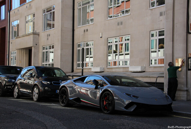 Lamborghini Huracán LP640-4 Performante