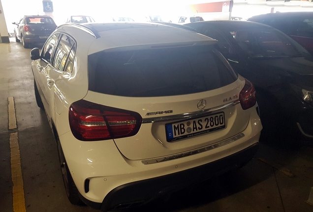 Mercedes-AMG GLA 45 X156 2017