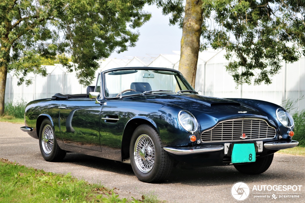 Aston Martin DB6 Volante