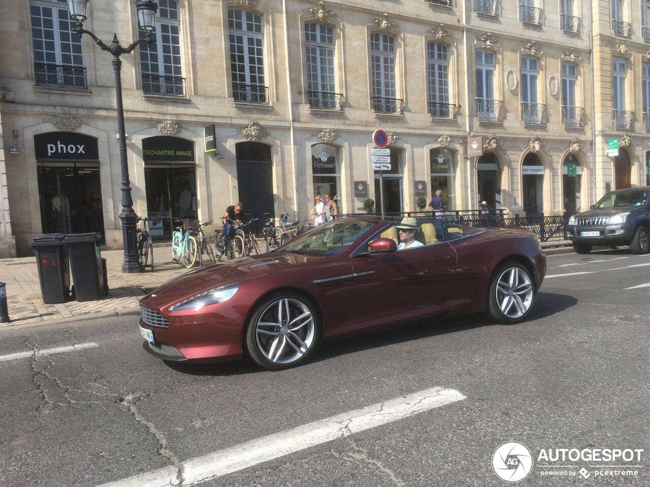 Aston Martin DB9 Volante 2013