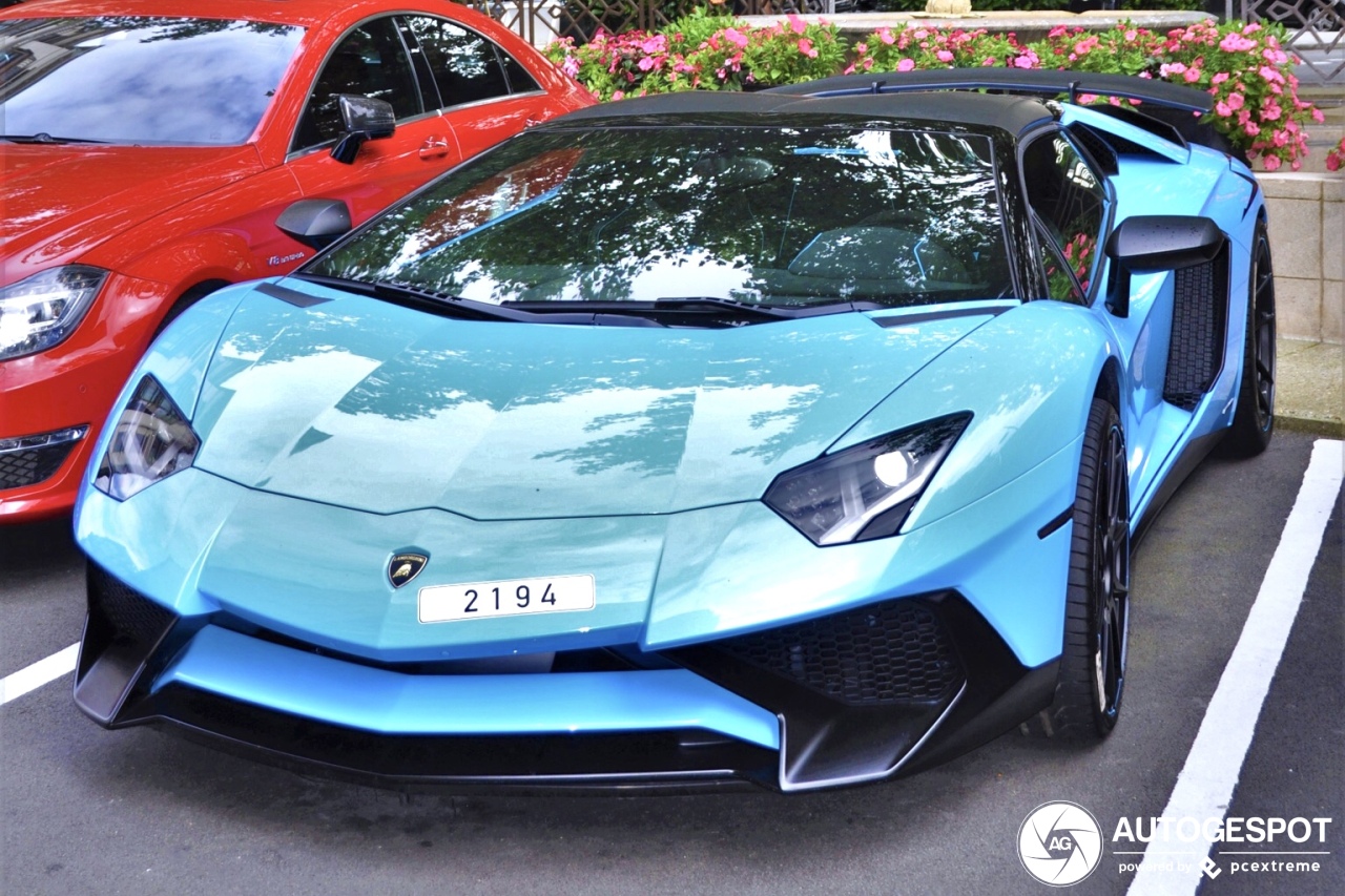 Lamborghini Aventador LP750-4 SuperVeloce Roadster