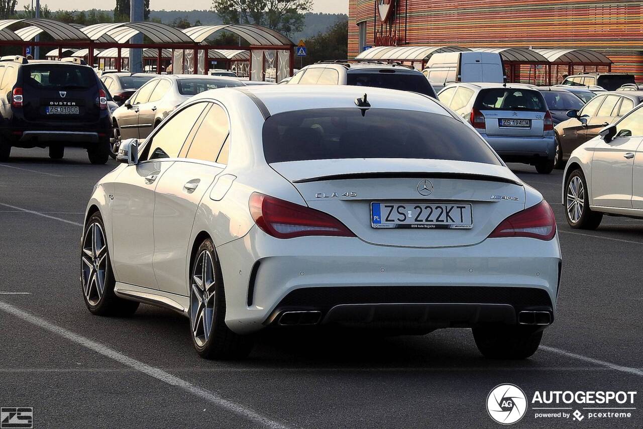 Mercedes-Benz CLA 45 AMG C117