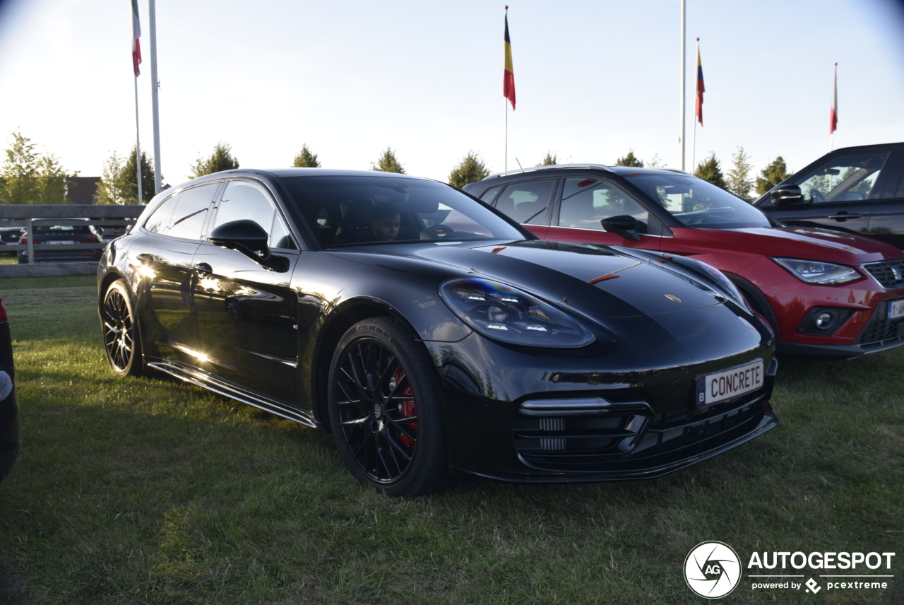 Porsche 971 Panamera Turbo Sport Turismo