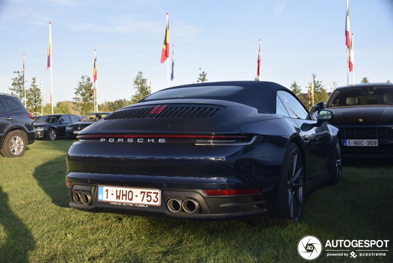 Porsche 992 Carrera 4S Cabriolet