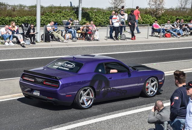 Dodge Challenger SRT Hellcat