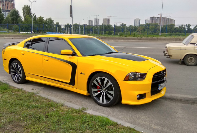 Dodge Charger SRT-8 Super Bee 2012