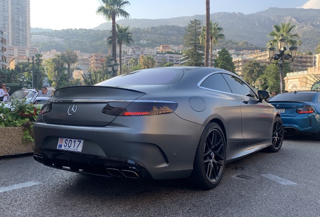 Mercedes-AMG S 63 Coupé C217 2018 Yellow Night Edition