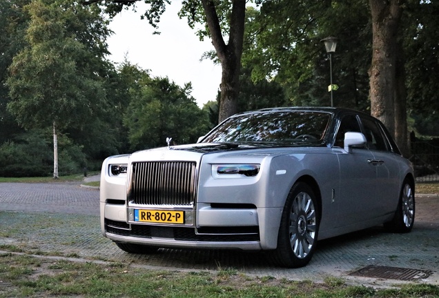 Rolls-Royce Phantom VIII