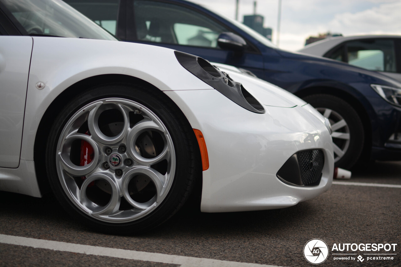 Alfa Romeo 4C Coupé