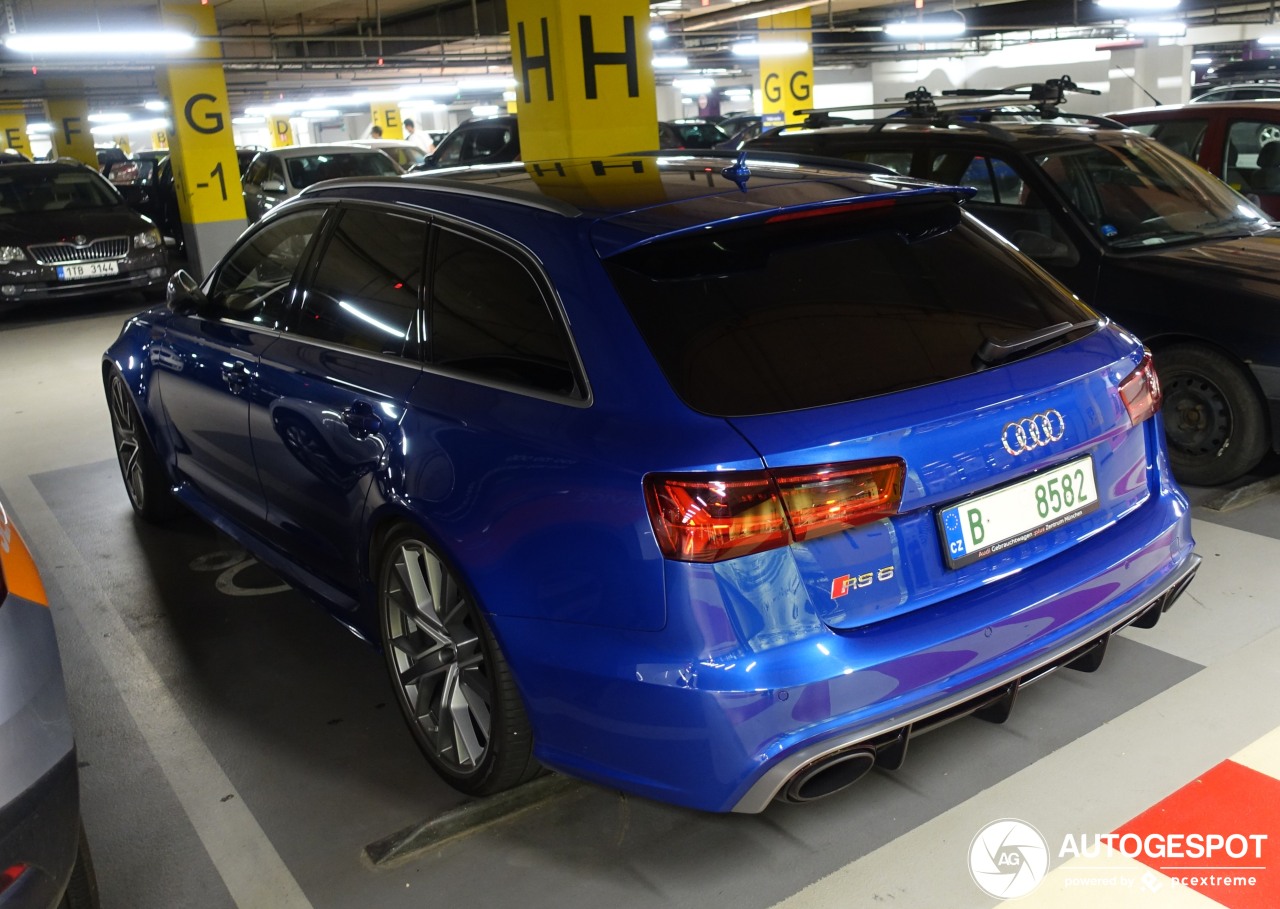 Audi RS6 Avant C7 2015