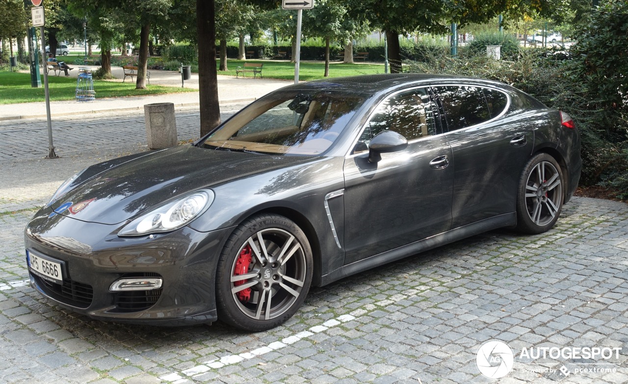 Porsche 970 Panamera Turbo MkI