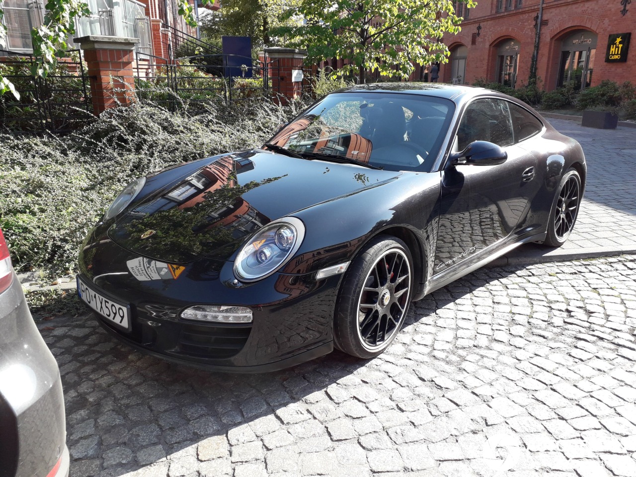 Porsche 997 Carrera 4 GTS