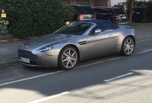 Aston Martin V8 Vantage Roadster