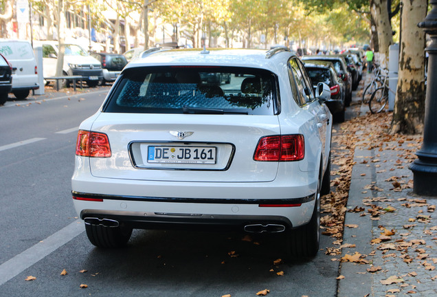 Bentley Bentayga V8