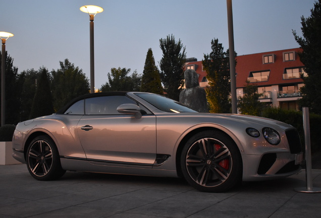 Bentley Continental GTC 2019