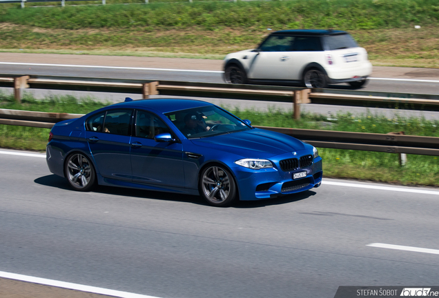 BMW M5 F10 2011