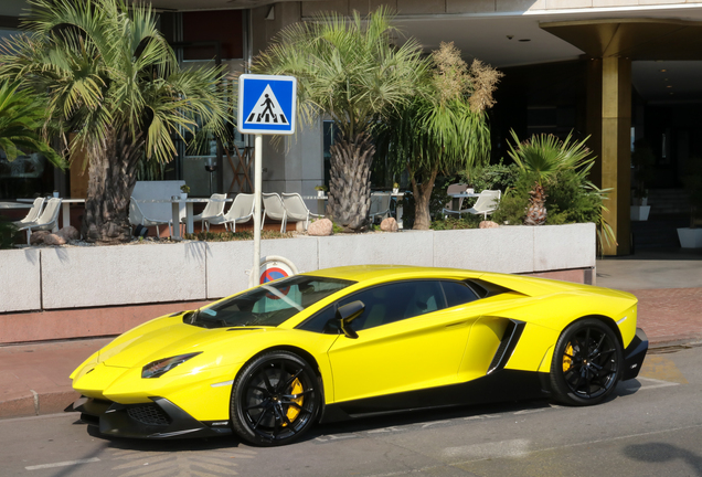 Lamborghini Aventador LP720-4 50° Anniversario