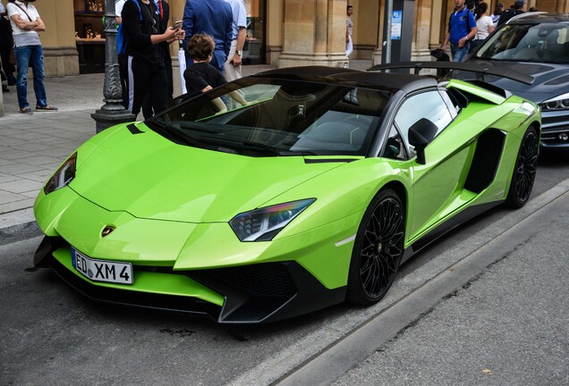 Lamborghini Aventador LP750-4 SuperVeloce Roadster