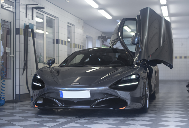 McLaren 720S