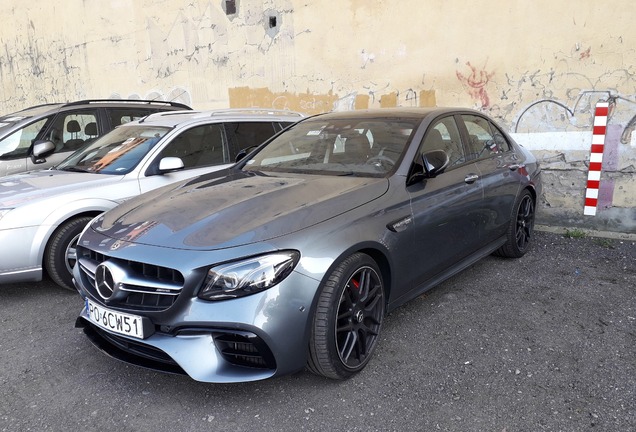 Mercedes-AMG E 63 S W213