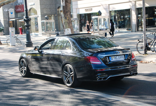 Mercedes-AMG E 63 S W213