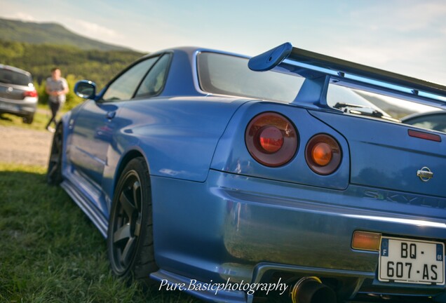 Nissan Skyline R34 GT-R V-Spec