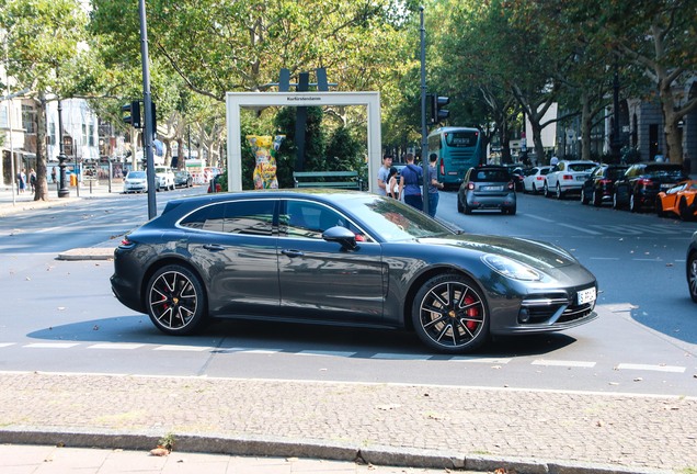 Porsche 971 Panamera Turbo Sport Turismo