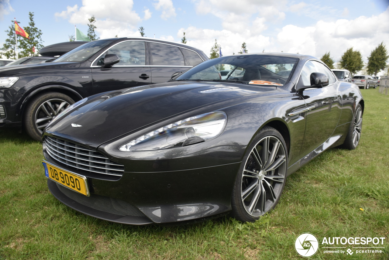 Aston Martin DB9 2013