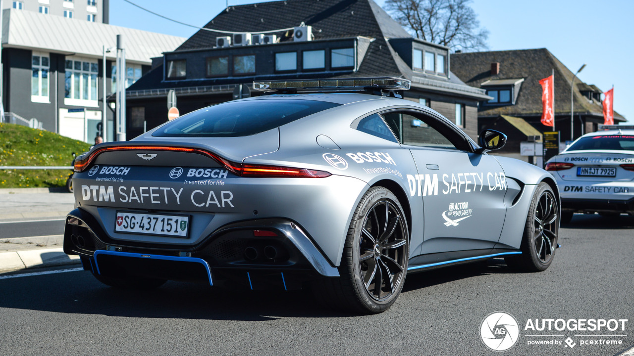 Aston Martin V8 Vantage 2018