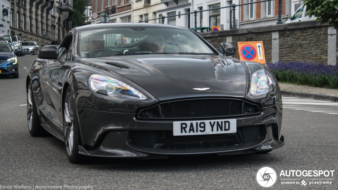 Aston Martin Vanquish S 2017